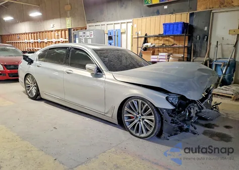 2019 BMW Alpina B7 z USA, uszkodzony, nr VIN WBA7F2C58KB239588